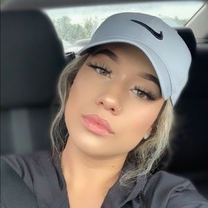 Meet your Posher, Erika